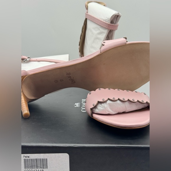 Coach Women's Monica Kitten Scalloped Leather Heel 8 - Picture 4 of 5